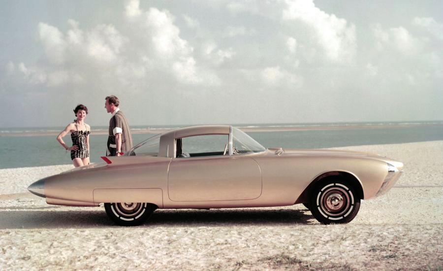  Oldsmobile Golden Rocket Concept Car 1956 года  (фото 2 из 7)